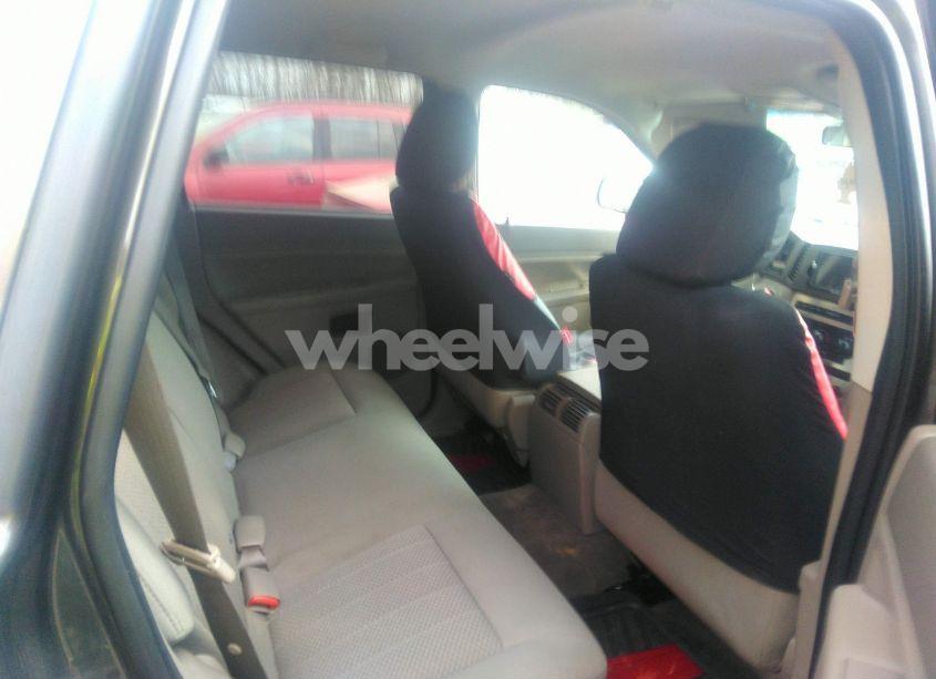 Photo 8 of 2006 Jeep Grand CHEROKEE LAREDO (VIN 1J4GR48K76C290577)