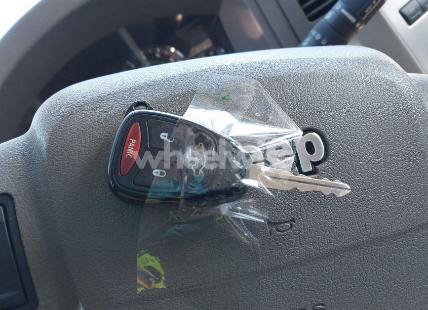 Photo 11 of 2005 Jeep Grand CHEROKEE LAREDO (VIN 1J4GR48K85C628017)