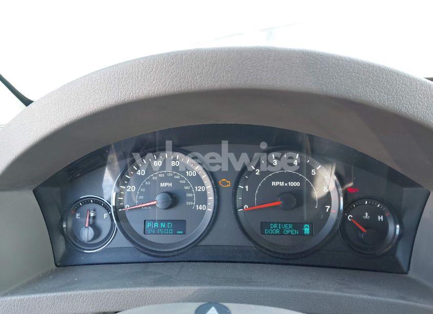 Photo 12 of 2005 Jeep Grand CHEROKEE LAREDO (VIN 1J4GR48K85C628017)