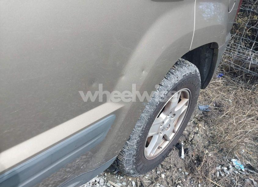 Photo 15 of 2005 Jeep Grand CHEROKEE LAREDO (VIN 1J4GR48K85C629829)