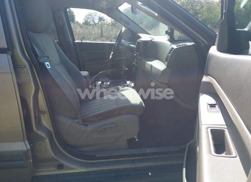 Photo 5 of 2005 Jeep Grand CHEROKEE LAREDO (VIN 1J4GR48K85C629829)