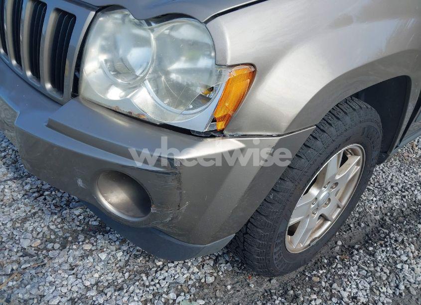 Photo 6 of 2005 Jeep Grand CHEROKEE LAREDO (VIN 1J4GR48K85C629829)