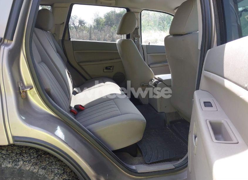 Photo 8 of 2005 Jeep Grand CHEROKEE LAREDO (VIN 1J4GR48K85C629829)