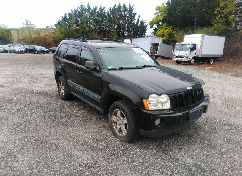 2006 Jeep Grand CHEROKEE LAREDO (VIN 1J4GR48K86C313025) main photo
