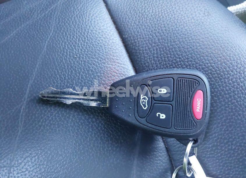 Photo 11 of 2005 Jeep Grand CHEROKEE LAREDO (VIN 1J4GR48K95C674665)