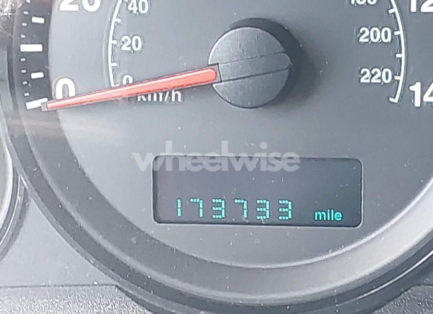 Photo 7 of 2005 Jeep Grand CHEROKEE LAREDO (VIN 1J4GR48K95C674665)