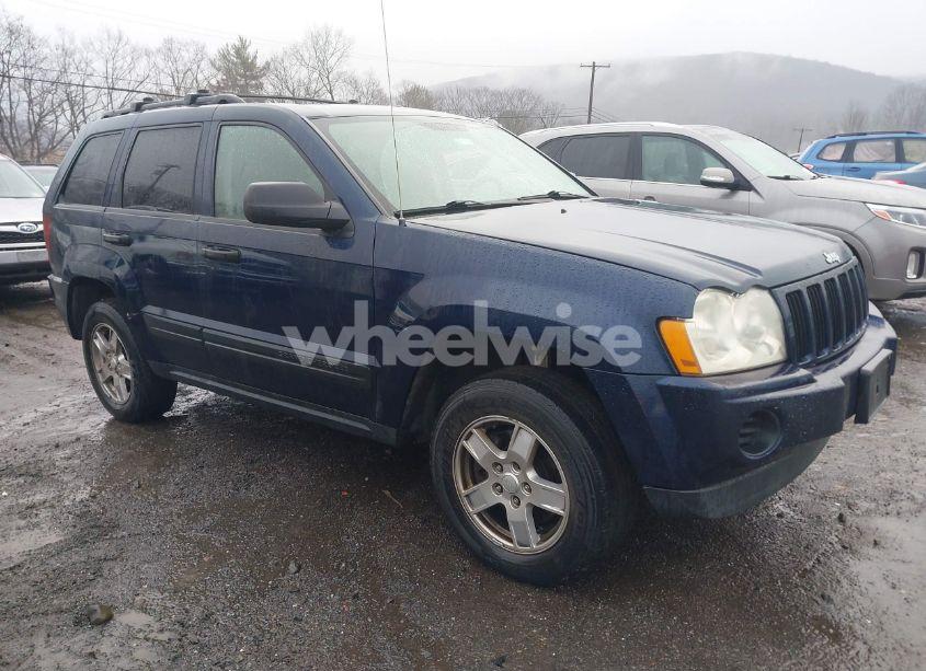 2005 Jeep Grand CHEROKEE LAREDO (VIN 1J4GR48K95C674777) main photo