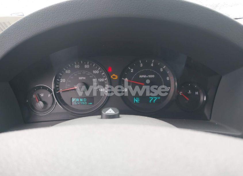 Photo 7 of 2005 Jeep Grand CHEROKEE LAREDO (VIN 1J4GR48K95C674777)