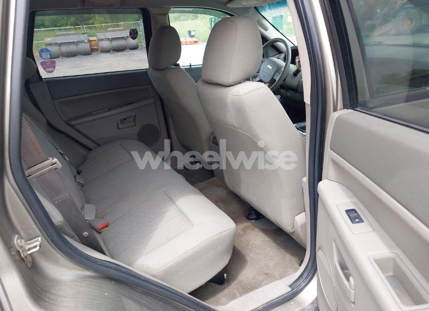 Photo 8 of 2006 Jeep Grand CHEROKEE LAREDO (VIN 1J4GR48K96C320792)