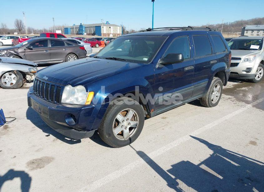 Photo 2 of 2005 Jeep Grand CHEROKEE LAREDO (VIN 1J4GR48KX5C680619)