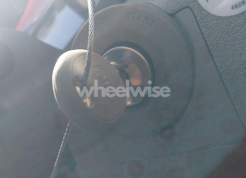 Photo 11 of 2005 Jeep Grand CHEROKEE LAREDO (VIN 1J4GS48K05C663137)