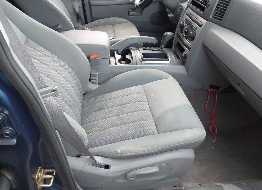 Photo 5 of 2005 Jeep Grand CHEROKEE LAREDO (VIN 1J4GS48K05C686434)