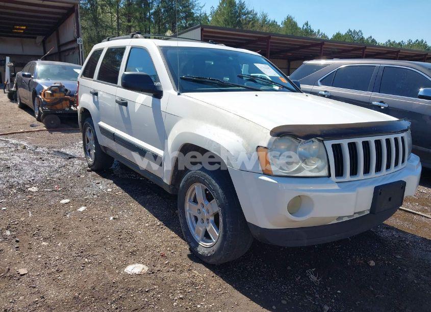 2005 Jeep Grand CHEROKEE LAREDO (VIN 1J4GS48K15C524778) main photo