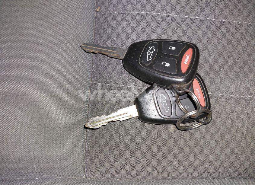 Photo 11 of 2005 Jeep Grand CHEROKEE LAREDO (VIN 1J4GS48K15C536705)