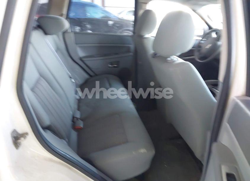 Photo 8 of 2005 Jeep Grand CHEROKEE LAREDO (VIN 1J4GS48K15C536705)