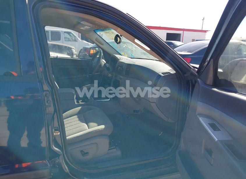 Photo 5 of 2006 Jeep Grand CHEROKEE LAREDO (VIN 1J4GS48K16C251567)