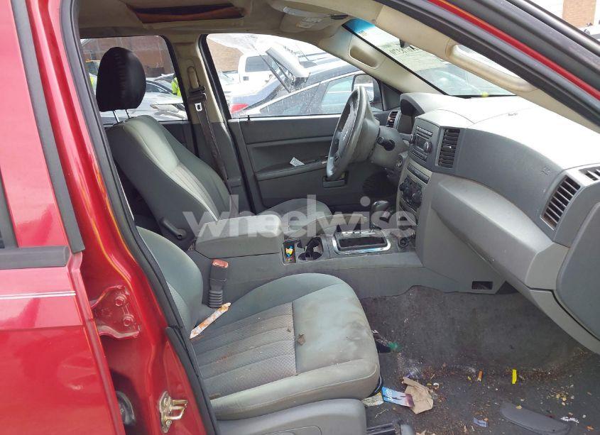 Photo 5 of 2006 Jeep Grand CHEROKEE LAREDO (VIN 1J4GS48K26C243607)