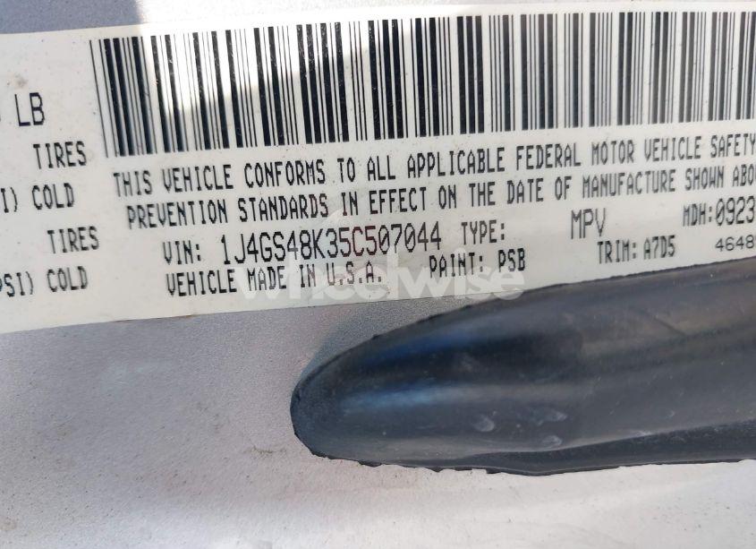 Photo 9 of 2005 Jeep Grand CHEROKEE LAREDO (VIN 1J4GS48K35C507044)