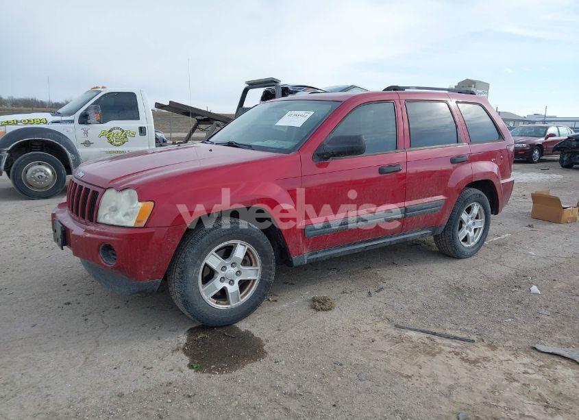 Photo 2 of 2005 Jeep Grand CHEROKEE LAREDO (VIN 1J4GS48K45C656529)