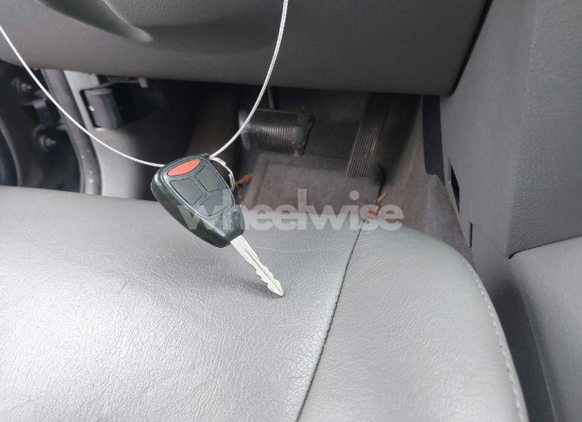 Photo 11 of 2005 Jeep Grand CHEROKEE LAREDO (VIN 1J4GS48K65C717220)