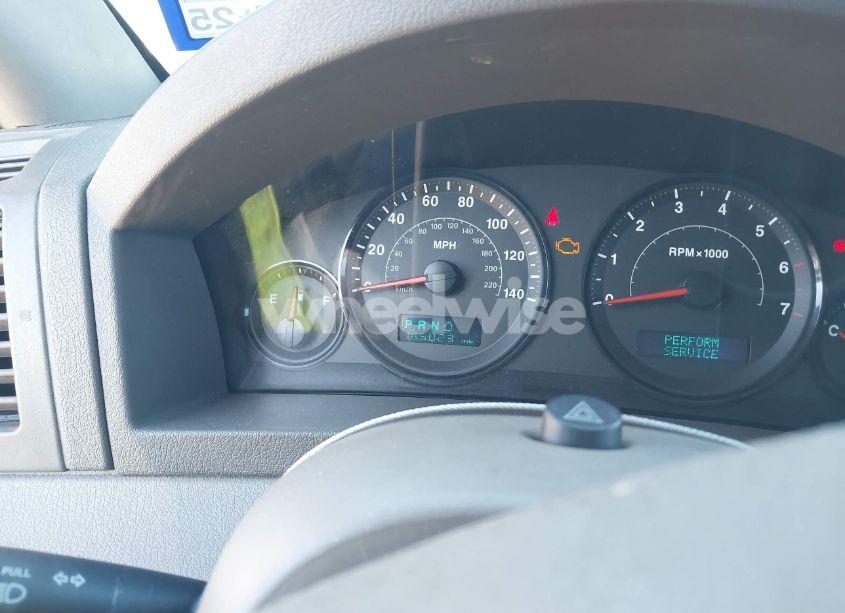 Photo 7 of 2005 Jeep Grand CHEROKEE LAREDO (VIN 1J4GS48K65C724250)