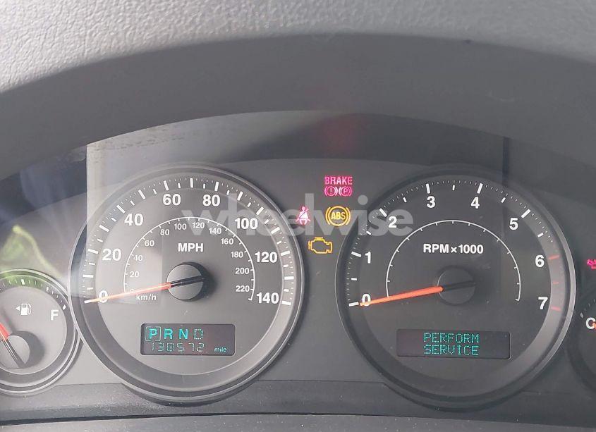 Photo 7 of 2005 Jeep Grand CHEROKEE LAREDO (VIN 1J4GS48K75C503997)