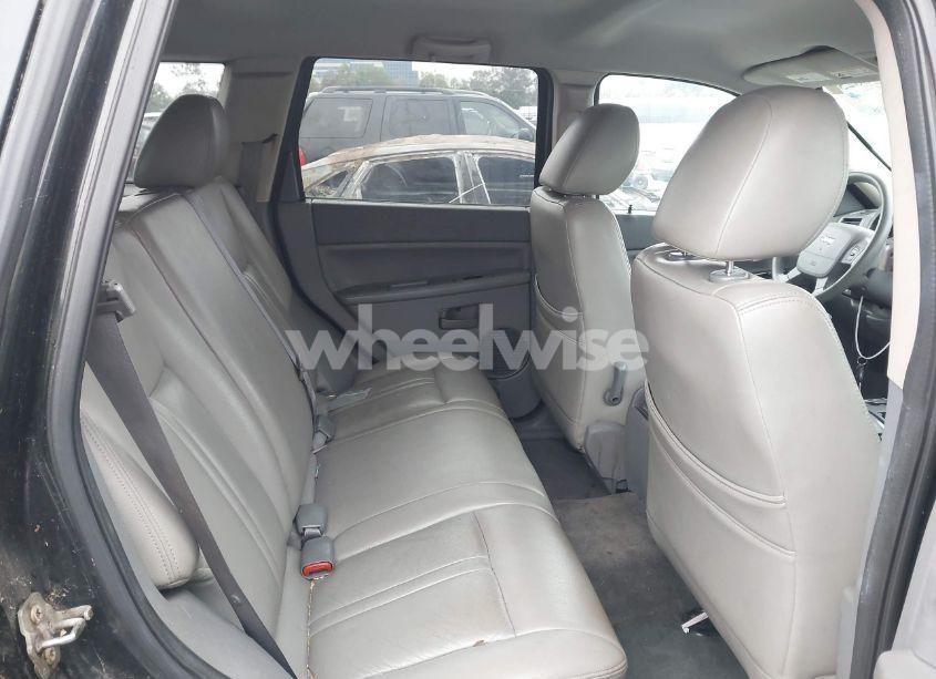 Photo 8 of 2005 Jeep Grand CHEROKEE LAREDO (VIN 1J4GS48K75C503997)