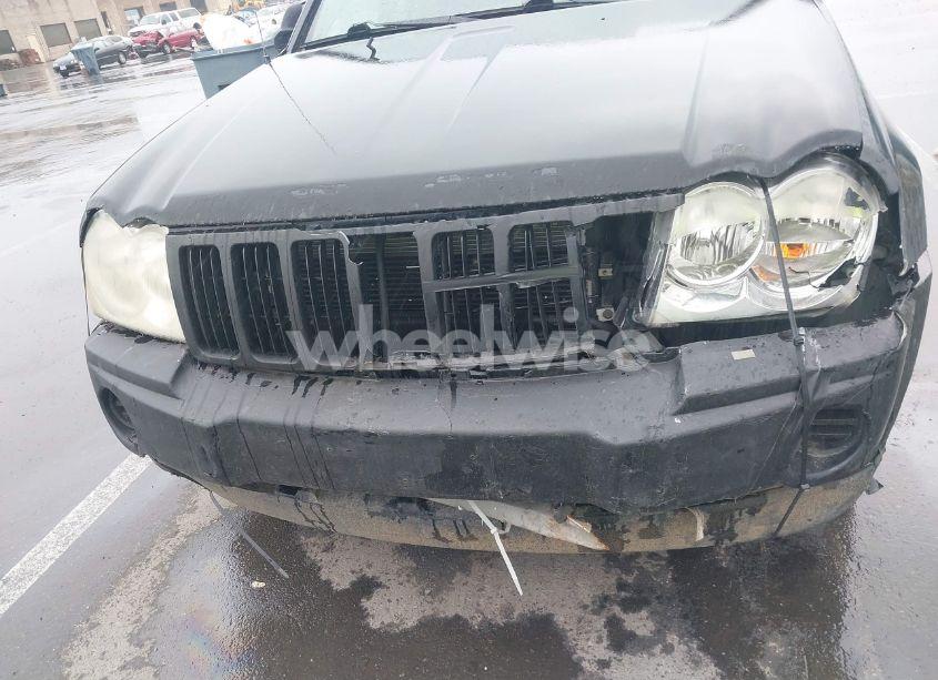 Photo 6 of 2005 Jeep Grand CHEROKEE LAREDO (VIN 1J4GS48K75C709708)