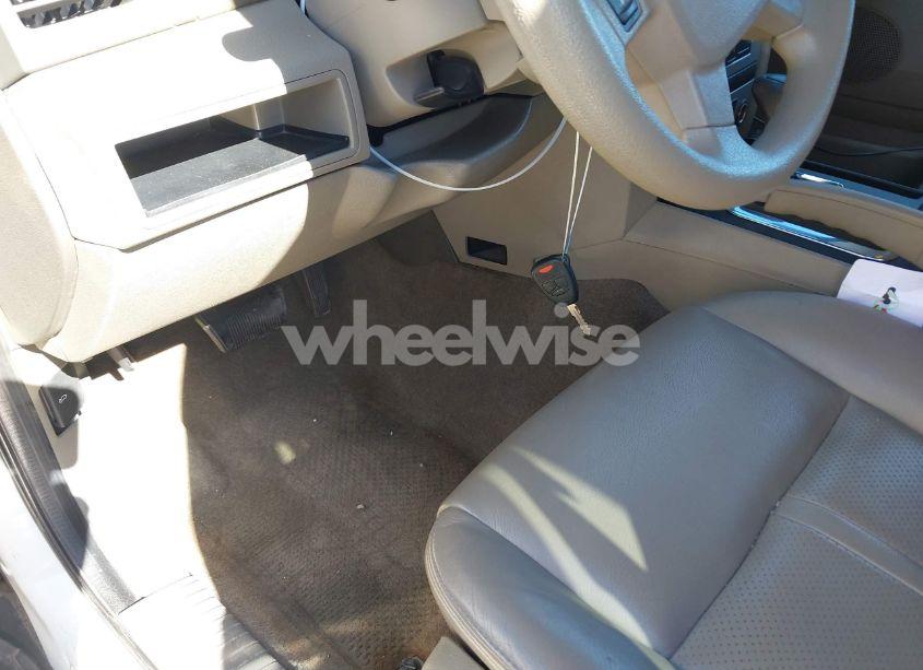 Photo 11 of 2006 Jeep Grand CHEROKEE LAREDO (VIN 1J4GS48K76C155300)