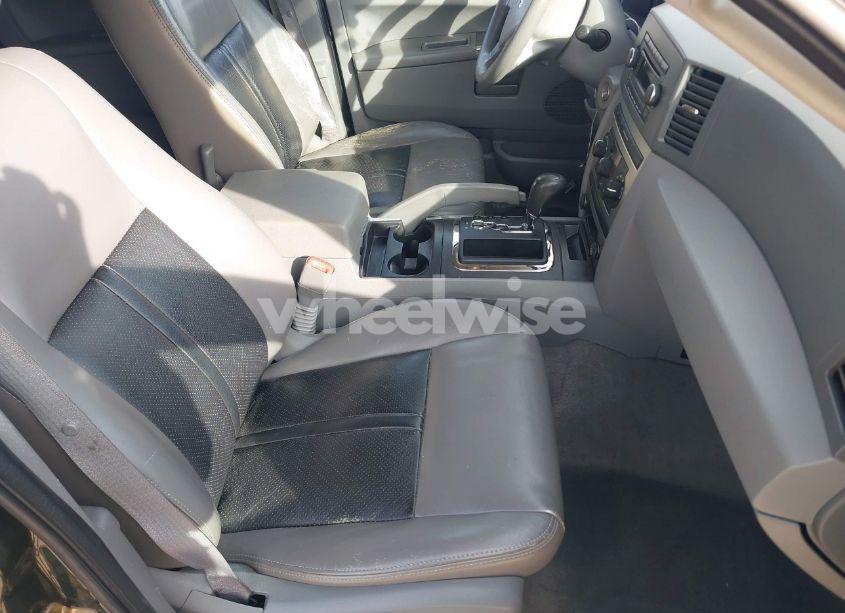 Photo 5 of 2006 Jeep Grand CHEROKEE LAREDO (VIN 1J4GS48K76C251377)