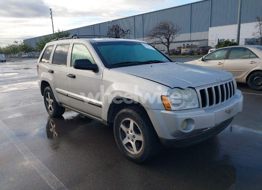 2005 Jeep Grand CHEROKEE LAREDO (VIN 1J4GS48K85C658364) main photo