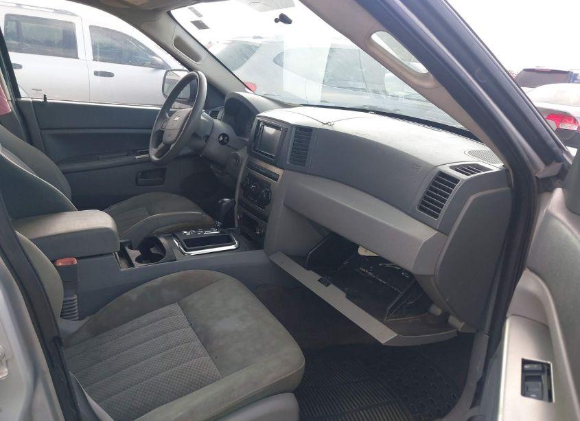 Photo 5 of 2006 Jeep Grand CHEROKEE LAREDO (VIN 1J4GS48K86C193098)