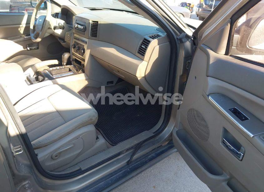 Photo 5 of 2006 Jeep Grand CHEROKEE LAREDO (VIN 1J4GS48K96C316343)