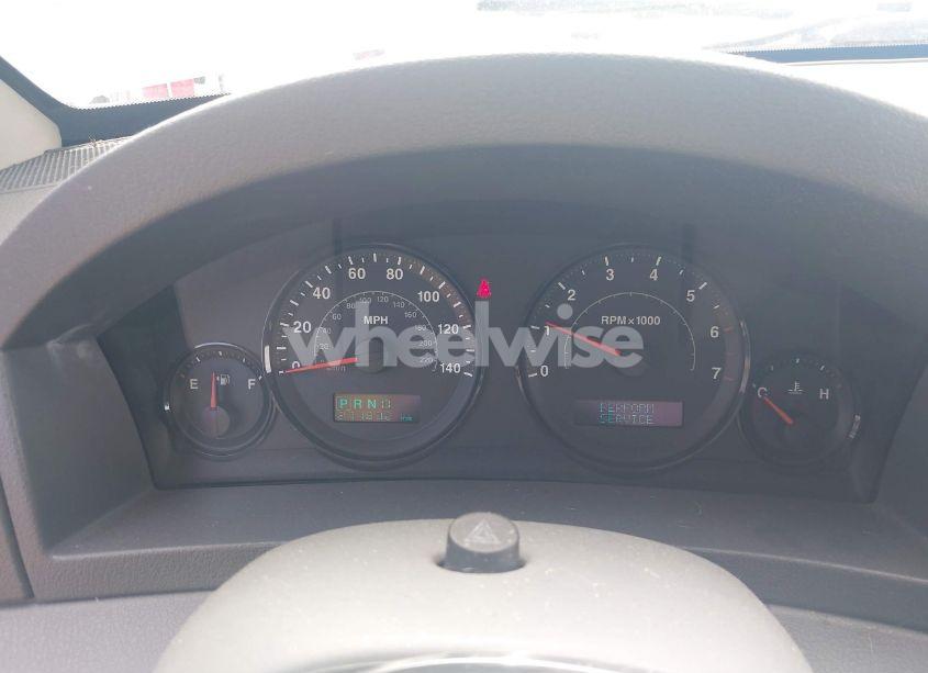 Photo 7 of 2005 Jeep Grand CHEROKEE LAREDO (VIN 1J4GS48KX5C726535)