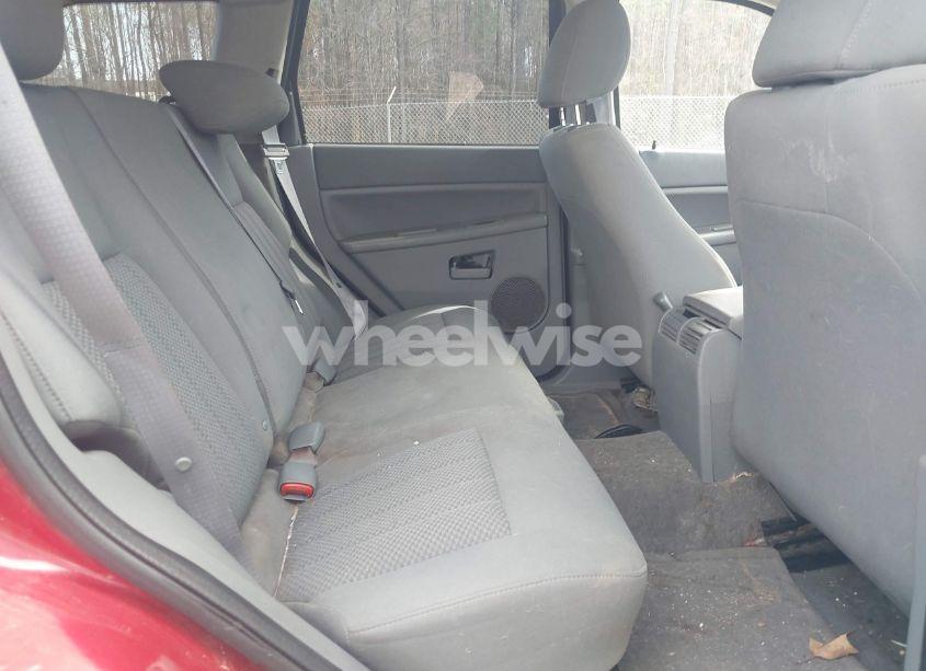 Photo 8 of 2005 Jeep Grand CHEROKEE LAREDO (VIN 1J4GS48KX5C726535)