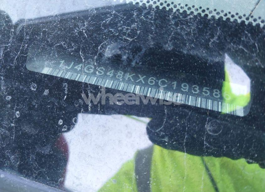 Photo 9 of 2006 Jeep Grand CHEROKEE LAREDO (VIN 1J4GS48KX6C193586)