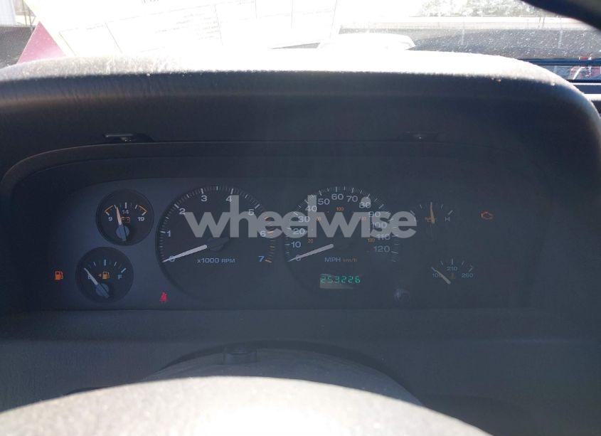 Photo 7 of 2002 Jeep Grand CHEROKEE SPORT (VIN 1J4GW38N22C258112)