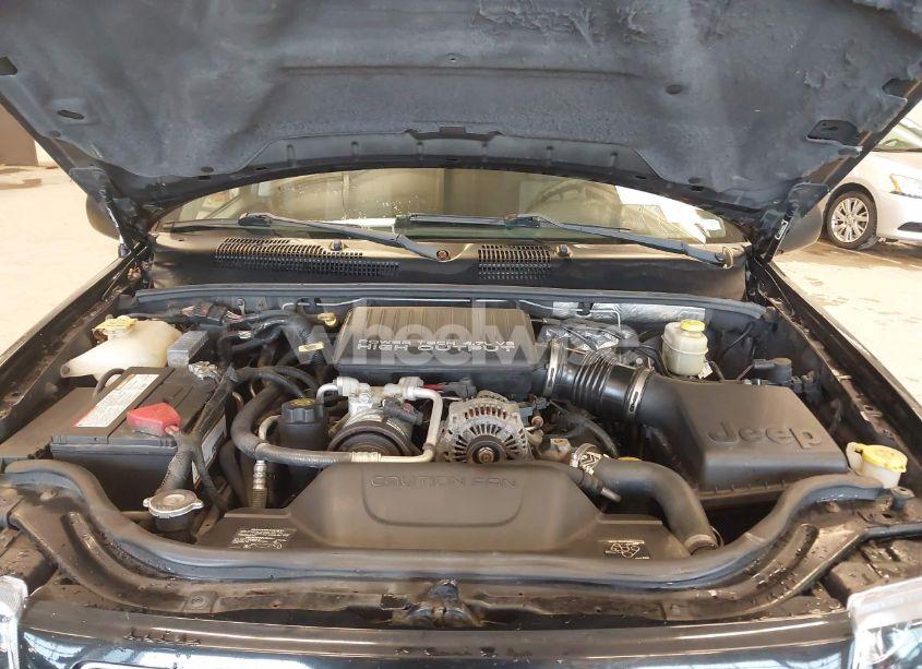 Photo 10 of 2004 Jeep Grand CHEROKEE LAREDO (VIN 1J4GW48J94C280114)