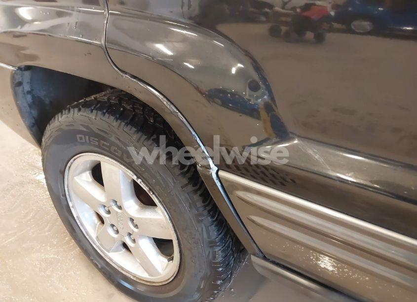 Photo 17 of 2004 Jeep Grand CHEROKEE LAREDO (VIN 1J4GW48J94C280114)