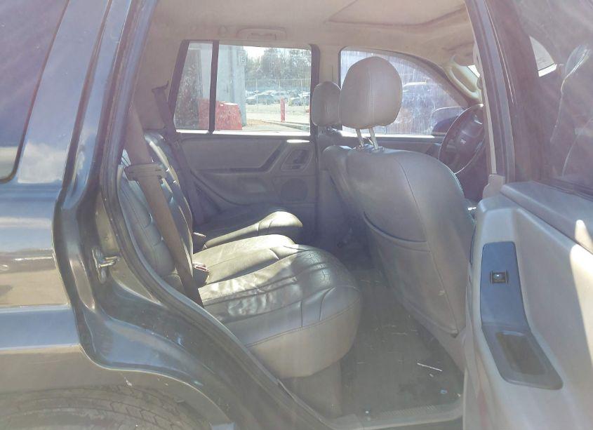 Photo 8 of 2004 Jeep Grand CHEROKEE LAREDO (VIN 1J4GW48N14C401043)