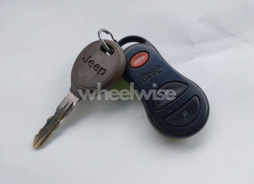 Photo 11 of 2004 Jeep Grand CHEROKEE LAREDO (VIN 1J4GW48N14C434351)