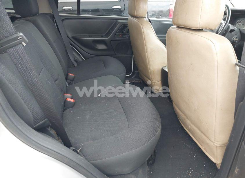 Photo 8 of 2004 Jeep Grand CHEROKEE LAREDO (VIN 1J4GW48N14C434351)