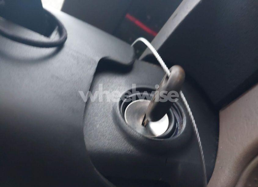 Photo 11 of 2004 Jeep Grand CHEROKEE LAREDO (VIN 1J4GW48N24C276067)