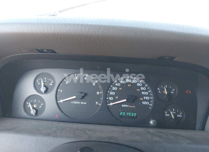 Photo 7 of 2002 Jeep Grand CHEROKEE LAREDO (VIN 1J4GW48NX2C243282)