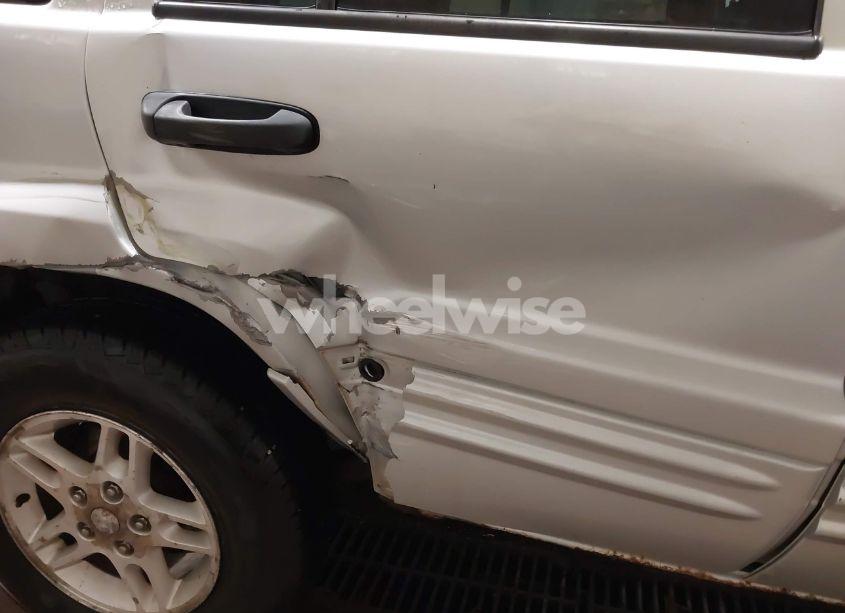 Photo 6 of 2004 Jeep Grand CHEROKEE LAREDO (VIN 1J4GW48NX4C252079)