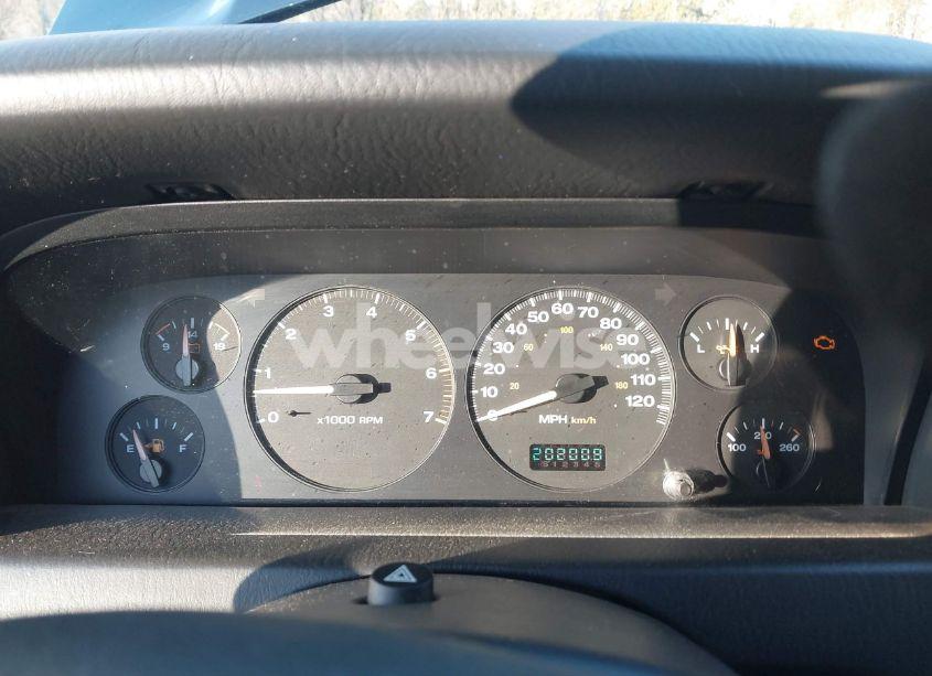 Photo 7 of 2002 Jeep Grand CHEROKEE LAREDO (VIN 1J4GW48S02C261344)