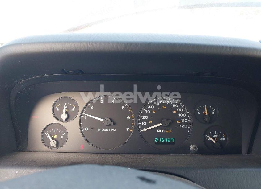 Photo 7 of 2004 Jeep Grand CHEROKEE LAREDO (VIN 1J4GW48S04C380501)
