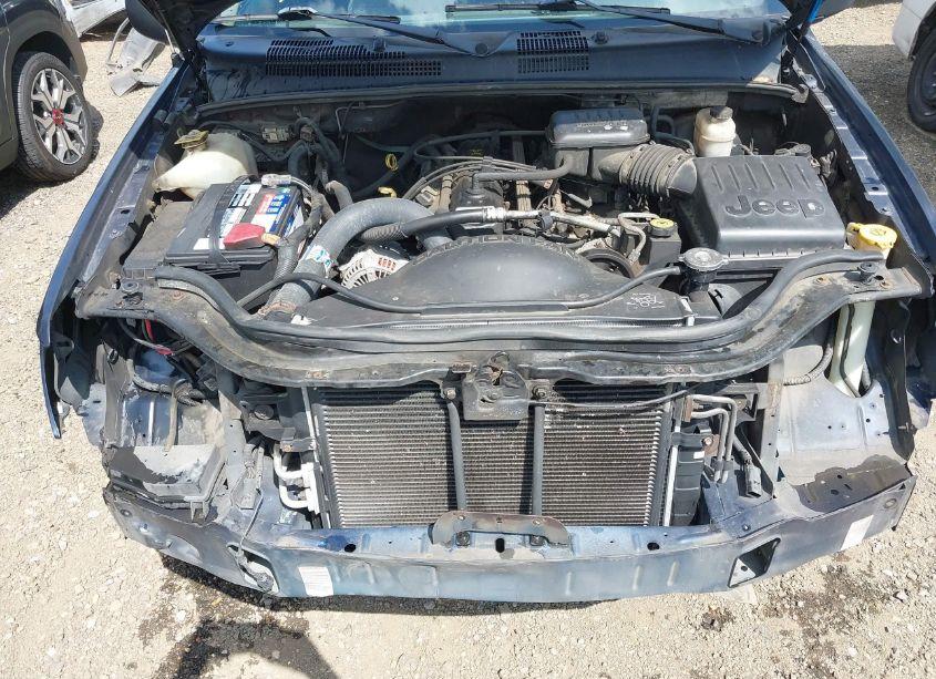 Photo 10 of 2004 Jeep Grand CHEROKEE LAREDO (VIN 1J4GW48S04C418938)