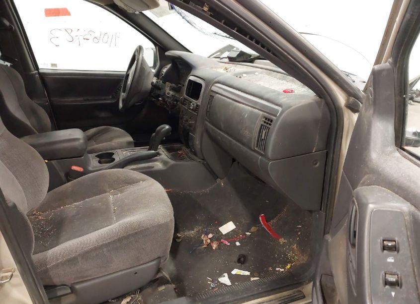 Photo 5 of 2001 Jeep Grand CHEROKEE LAREDO (VIN 1J4GW48S11C639797)