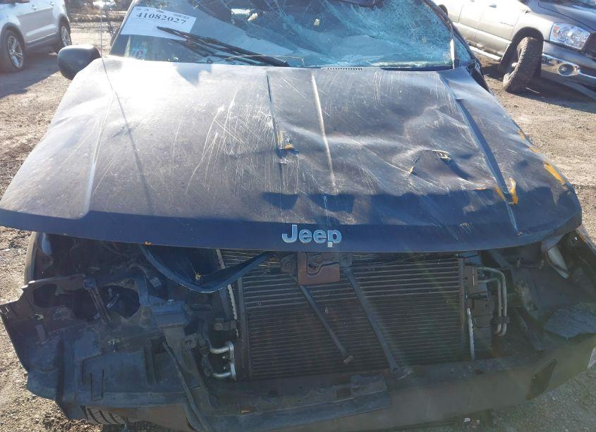 Photo 10 of 2004 Jeep Grand CHEROKEE LAREDO (VIN 1J4GW48S14C184048)